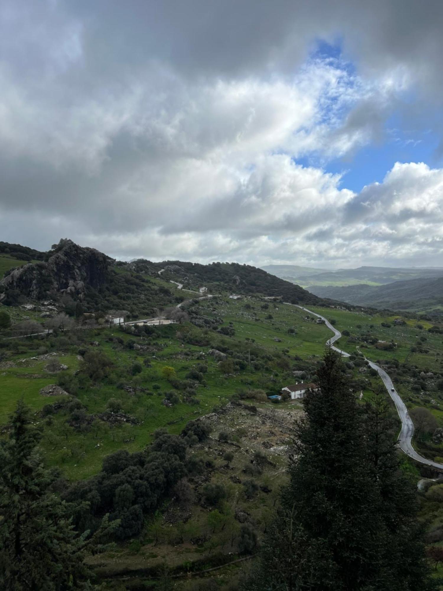 El Endrinal Apartment Grazalema Bagian luar foto